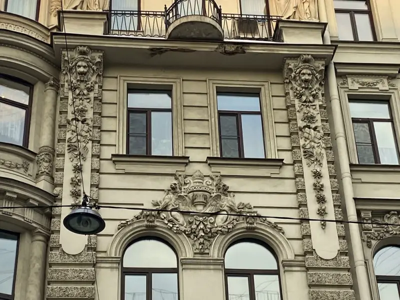 Тихой стороной Петроградки: авторская прогулка из эпохи в эпоху