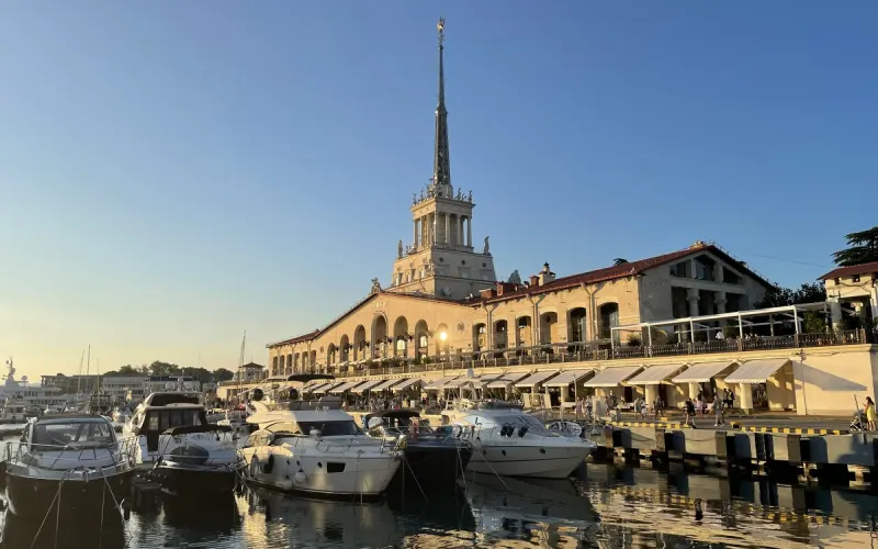 Сочи: от скромного селения до фешенебельного курорта
