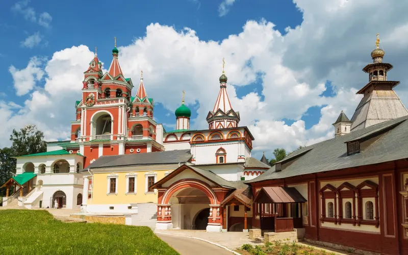 Прогулка по Звенигороду + посещение Музея русского десерта
